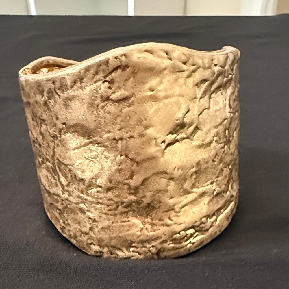 Gold Textured bracelet